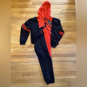 Marvel Black Widow cropped sweatsuit (size XL)